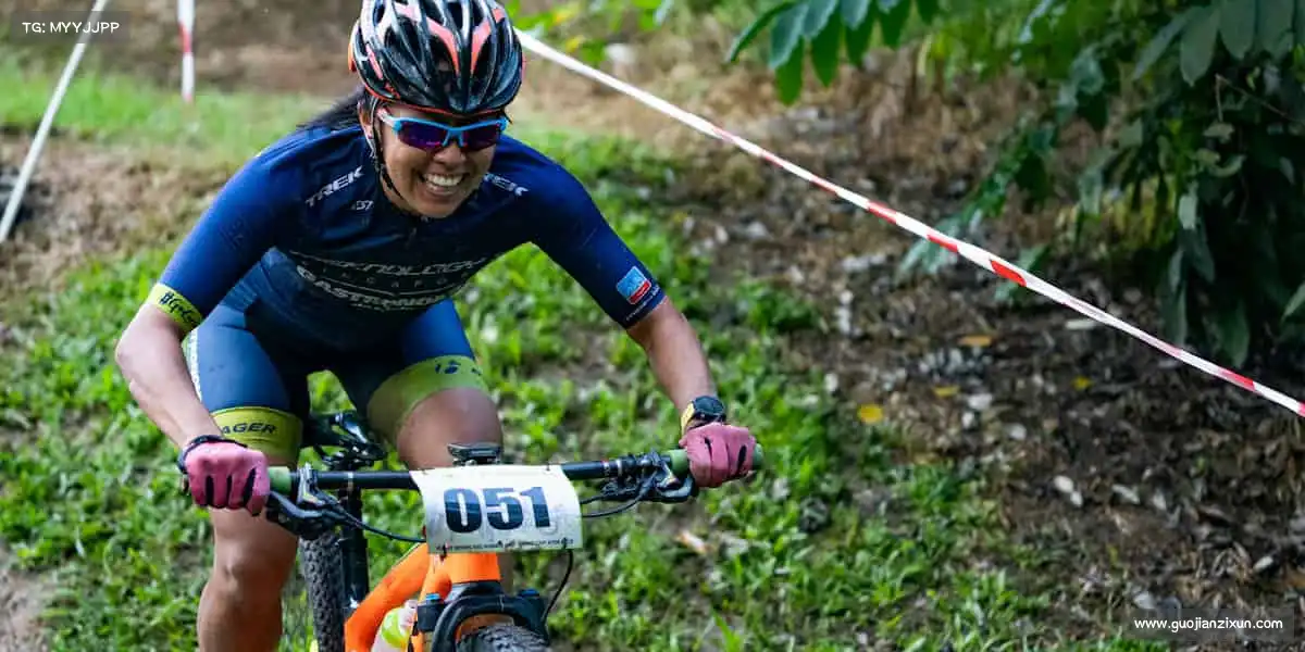 <strong>zoty中欧体育</strong>🏐跳起来，够得着梦想；跑起来，追得上风！体育，让热爱落地～